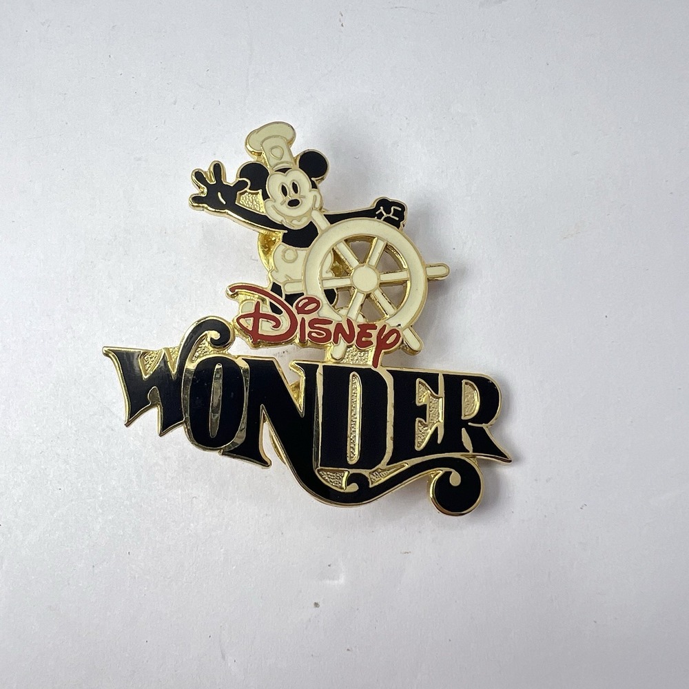 Disney‎ Cruise Line Mickey Mouse Steamboat Willie Wonder Pin Memory Box 2000 DCL